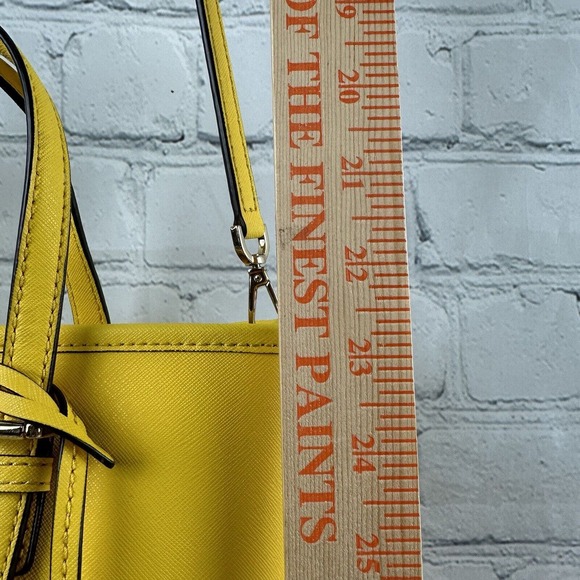 MICHAEL KORS JET SET‎ TRAVEL XS CARRYALL TOTE CONVERTIBLE SHOULDER BAG YELLOW - Picture 4 of 10